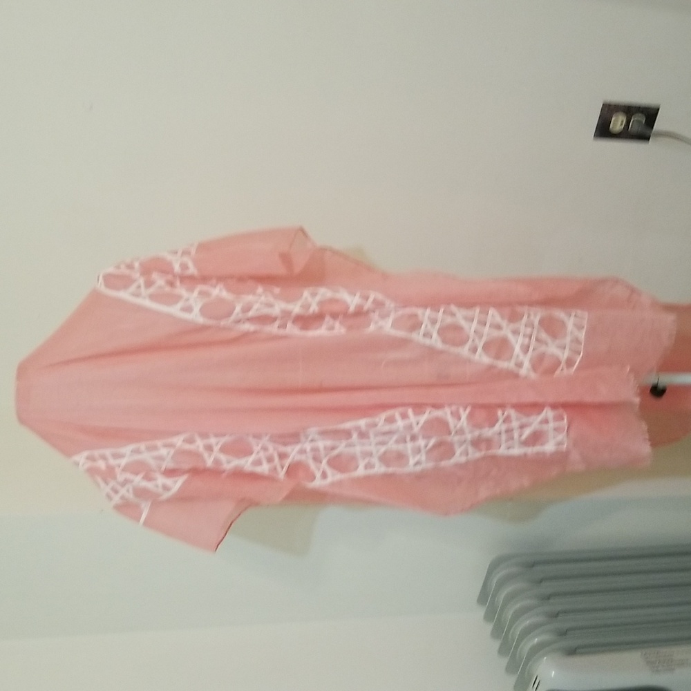 Pink and white thin scarf or wrap